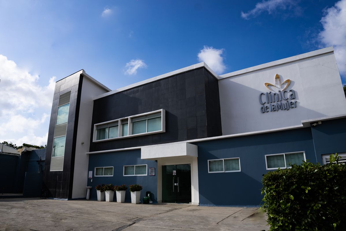 Clinica de la Mujer en Republica Del Libano